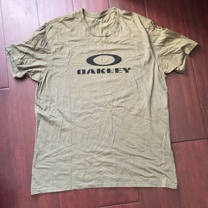 Men’s t shirt